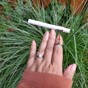 Ring cigarette holder